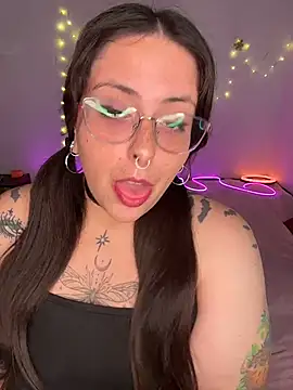 Mizztikaa online show from 07-20-26, 05:59