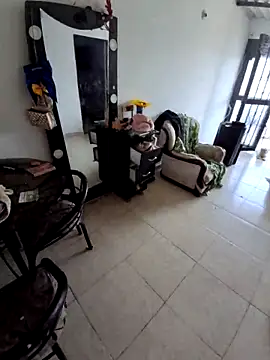 leoytessa 10 online show from 02-19-25, 01:28