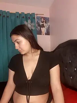 Snapshot of Nahiara_velez chatting on 01-22-25, 01:10 Nahiara velez online show from 01-22-25, 01:10