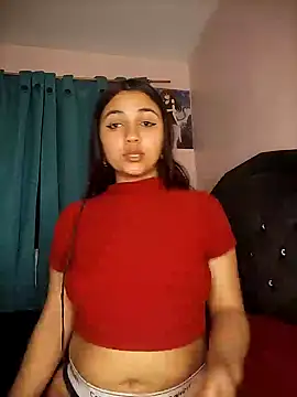 Snapshot of Nahiara_velez chatting on 02-14-25, 10:36 Nahiara velez online show from 02-14-25, 10:36