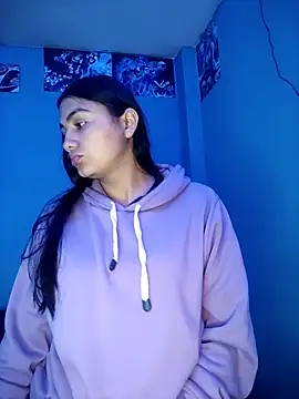 Snapshot of Nahiara_velez chatting on 10-18-25, 12:24 Nahiara velez online show from 10-18-25, 12:24