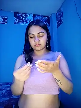 Snapshot of Nahiara_velez chatting on 11-25-25, 11:38 Nahiara velez online show from 11-25-25, 11:38