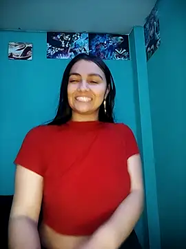 Snapshot of Nahiara_velez chatting on 12-21-25, 01:02 Nahiara velez online show from 12-21-25, 01:02