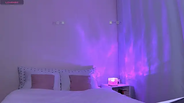 StacyWorry online show from 10-17-25, 02:26