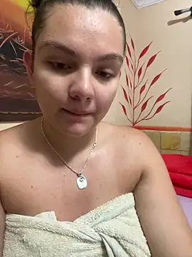 Snapshot of eva_y_marcelo chatting on 02-06-25, 09:43 eva y marcelo online show from 02-06-25, 09:43