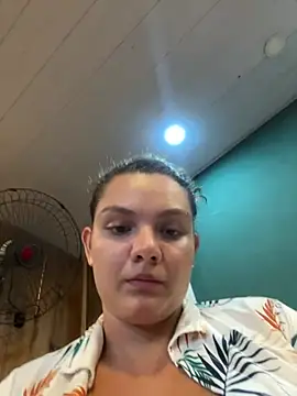 Snapshot of eva_y_marcelo chatting on 02-19-25, 10:42 eva y marcelo online show from 02-19-25, 10:42