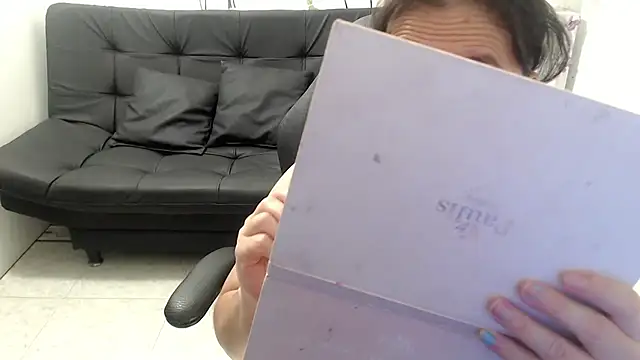 victoria jones online show from 06-02-26, 01:02