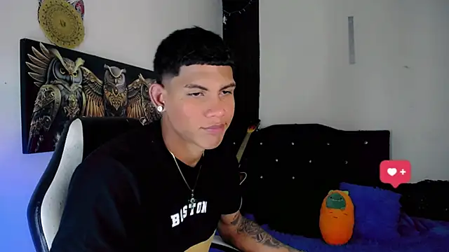 Damian latinxxx online show from 01-17-25, 06:04