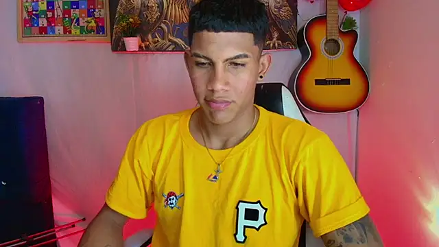 Damian latinxxx online show from 02-16-25, 01:14