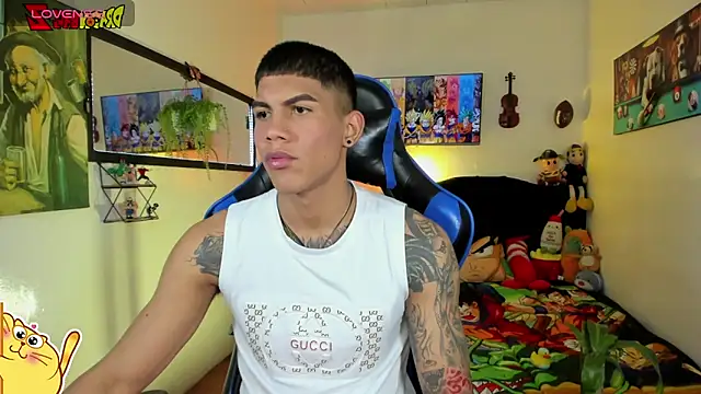 Damian latinxxx online show from 05-13-26, 03:04