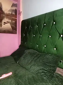 wildnastia online show from 12-09-24, 03:54