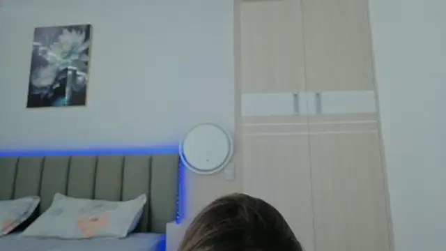 Snapshot of sweety_vikky chatting on 03-20-26, 12:48 sweety vikky online show from 03-20-26, 12:48