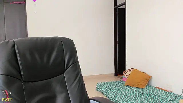 Kamilasalazar online show from 01-30-25, 02:15