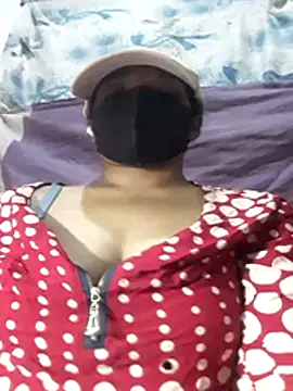 Tharukasenevirathne online show from 06-22-26, 04:37