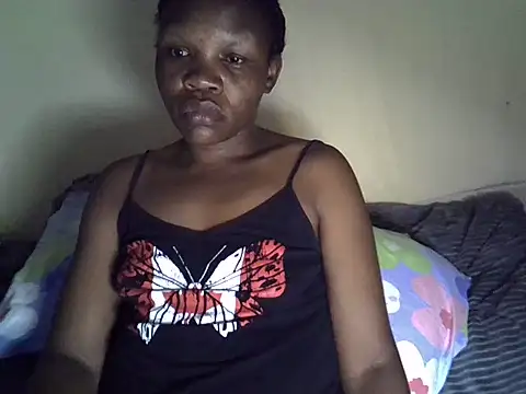 Snapshot of Sweet_serah chatting on 06-13-26, 03:48 Sweet serah online show from 06-13-26, 03:48