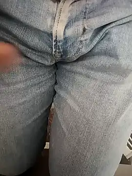 Snapshot of franko1987 chatting on 02-23-25, 09:00 franko1987 online show from 02-23-25, 09:00