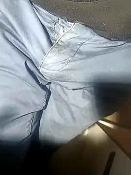 Snapshot of franko1987 chatting on 03-12-25, 02:56 franko1987 online show from 03-12-25, 02:56