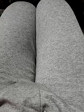 Snapshot of franko1987 chatting on 02-08-26, 04:49 franko1987 online show from 02-08-26, 04:49