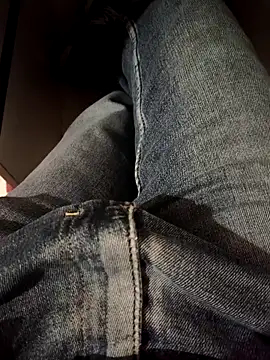 Snapshot of franko1987 chatting on 02-16-26, 05:47 franko1987 online show from 02-16-26, 05:47