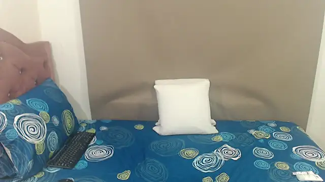 kimberlyjamexxx online show from 02-27-26, 04:23