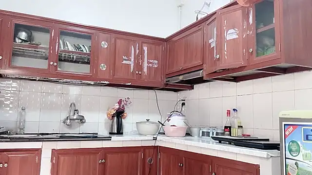 LyLy Office online show from 03-15-26, 03:12