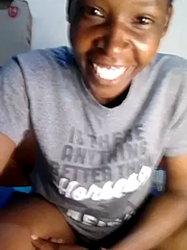 Snapshot of Claris2 chatting on 02-14-26, 07:43 Claris2 online show from 02-14-26, 07:43