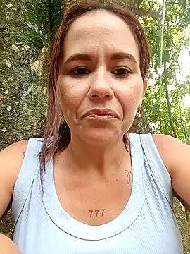 Snapshot of Magica_lorena chatting on 02-23-25, 05:39 Magica lorena online show from 02-23-25, 05:39