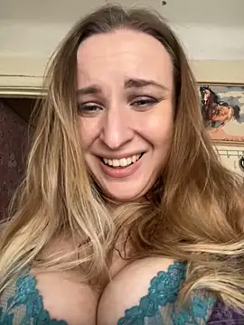 OlgaBuzzz online show from 12-17-24, 06:35