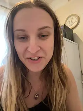 OlgaBuzzz online show from 12-27-24, 05:52