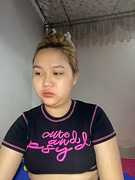 Odette68 online show from 05-10-26, 11:54
