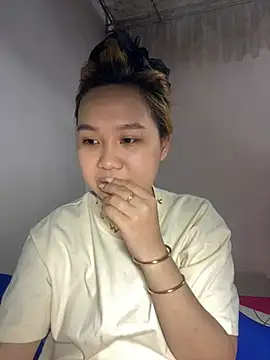 Odette68 online show from 06-18-26, 12:44