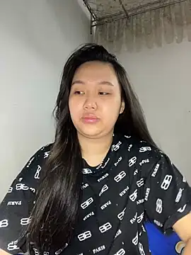 Odette68 online show from 07-17-26, 01:56