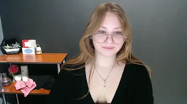 Snapshot of lady_minx chatting on 01-07-25, 08:03 lady minx online show from 01-07-25, 08:03