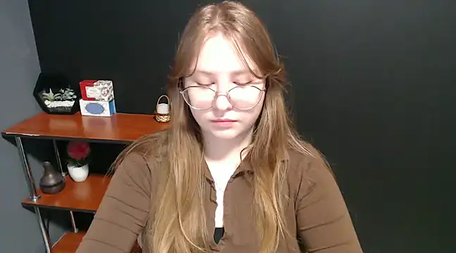 Snapshot of lady_minx chatting on 01-28-25, 07:22 lady minx online show from 01-28-25, 07:22