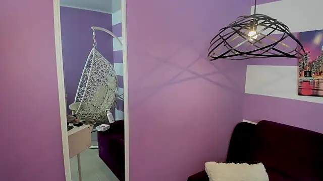 Snapshot of lovely__martina chatting on 12-11-24, 01:37 lovely  martina online show from 12-11-24, 01:37