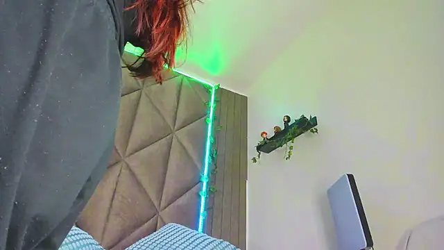 AbbyWathson online show from 01-12-26, 11:37