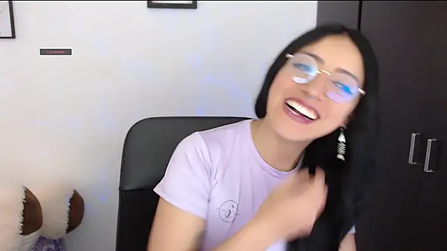 Suzanne abbey online show from 11-20-25, 05:56