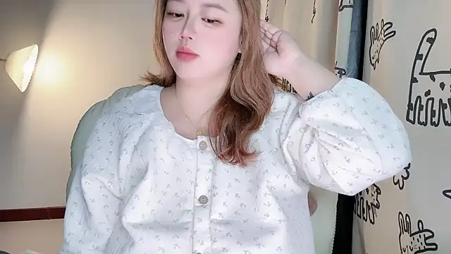 Snapshot of 520-vivo chatting on 10-11-25, 04:16 520-vivo online show from 10-11-25, 04:16