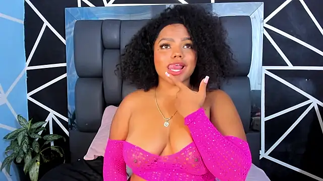 Adams Cloe online show from 03-11-25, 04:29