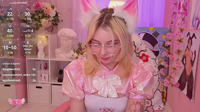 Snapshot of Coconut_Mia chatting on 01-13-25, 01:02 Coconut Mia online show from 01-13-25, 01:02