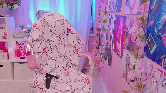 Snapshot of Coconut_Mia chatting on 02-12-26, 08:59 Coconut Mia online show from 02-12-26, 08:59