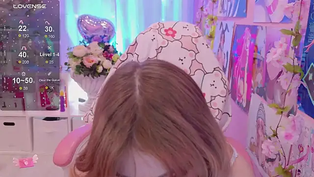 Snapshot of Coconut_Mia chatting on 02-13-26, 08:38 Coconut Mia online show from 02-13-26, 08:38