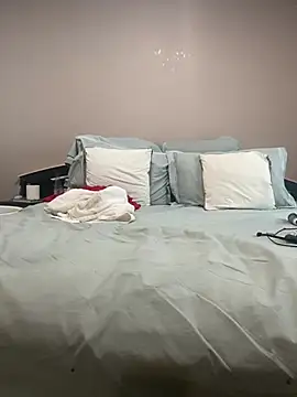 Snapshot of Nomthie chatting on 03-06-26, 12:12 Nomthie online show from 03-06-26, 12:12