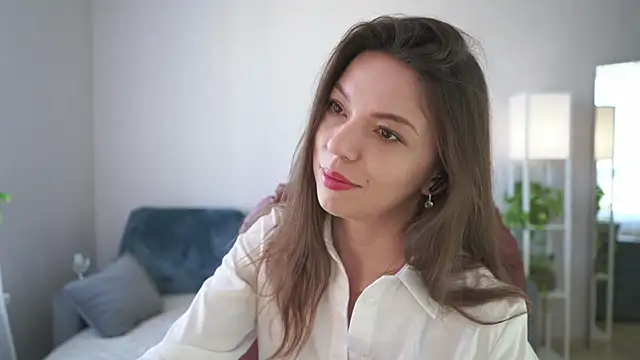 Snapshot of Victoria1Love chatting on 02-08-25, 11:01 Victoria1Love online show from 02-08-25, 11:01