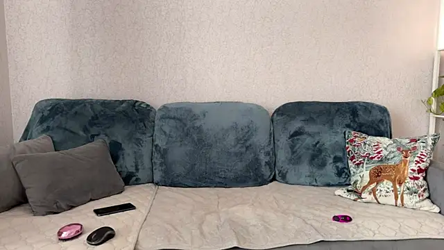 Snapshot of Victoria1Love chatting on 03-13-25, 11:41 Victoria1Love online show from 03-13-25, 11:41