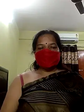 Snapshot of IndianAngle chatting on 12-19-24, 07:07 IndianAngle online show from 12-19-24, 07:07