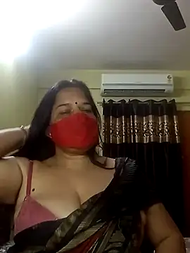Snapshot of IndianAngle chatting on 12-22-24, 04:06 IndianAngle online show from 12-22-24, 04:06