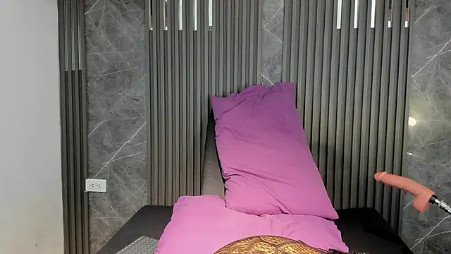 SaraiEvans online show from 02-03-26, 07:13