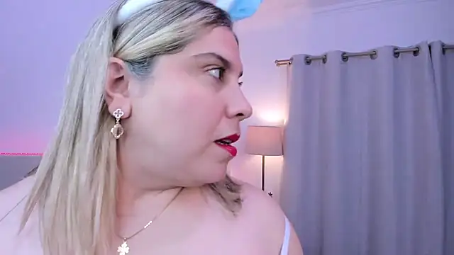 MissMaria online show from 04-05-26, 04:20