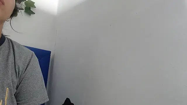 cherry modelx  online show from 04-29-26, 11:00